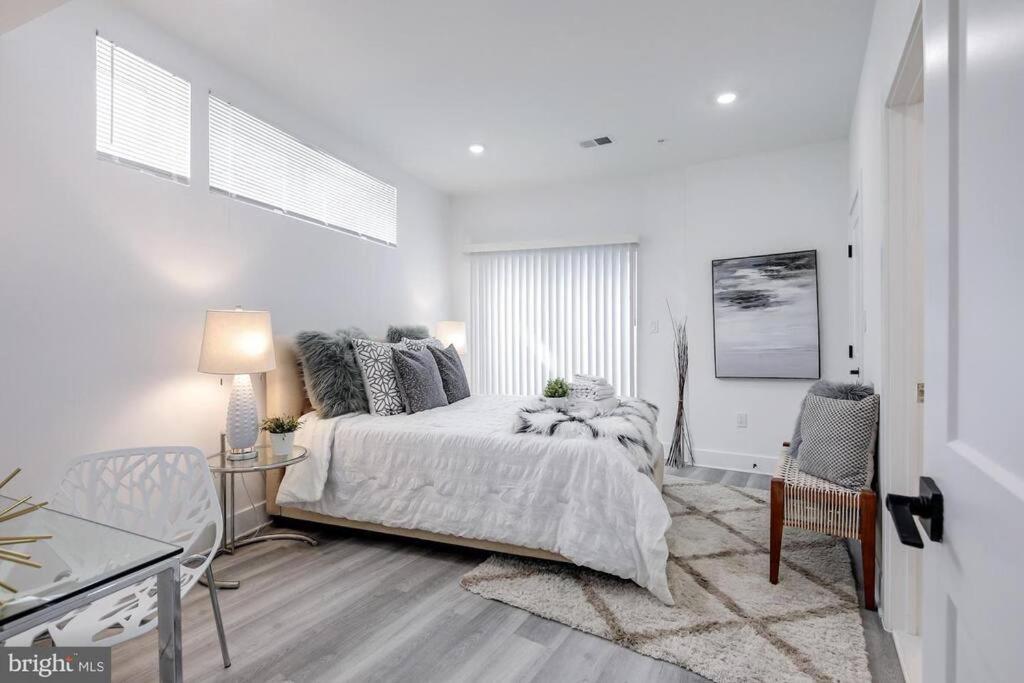 Brandnew Luxury Capitol Hill Apt! Near Free Trolly Washington Exterior photo